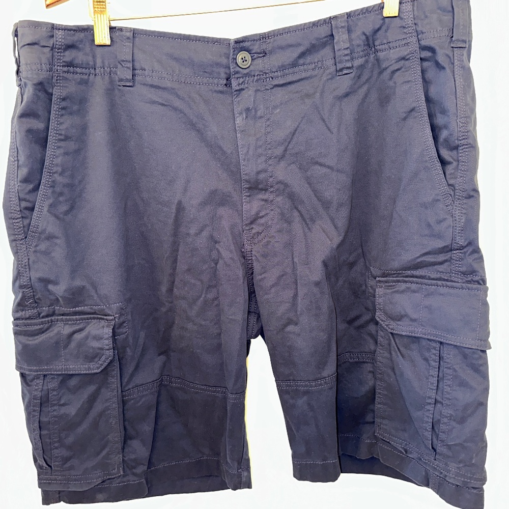 Men's Cargo Shorts Cotton  New 42 Waist Brand New Needs Ironing